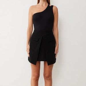 Boskemper Merci off the shoulder open back bodysuit